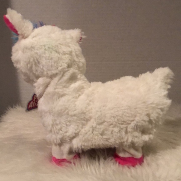 Boppi the Booty Shakin’ Llama by Zuru Pets Alive - Picture 5 of 11